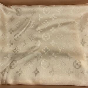 Authentic ~ Elegant Louis Vuitton Light Cream Monogram Shawl